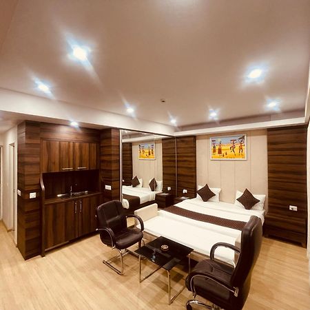 The Grace Residency - Gomtinagar, Lucknow Aparthotel Eksteriør bilde