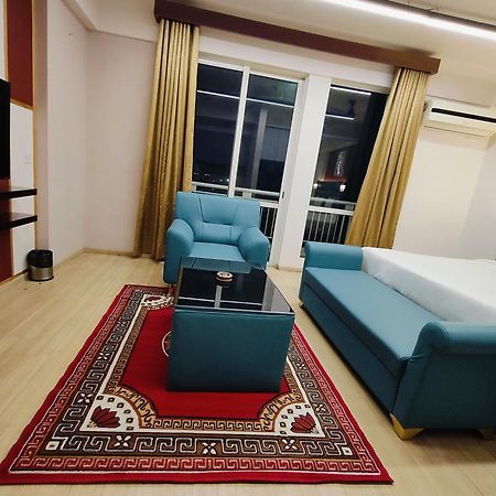 The Grace Residency - Gomtinagar, Lucknow Aparthotel Eksteriør bilde