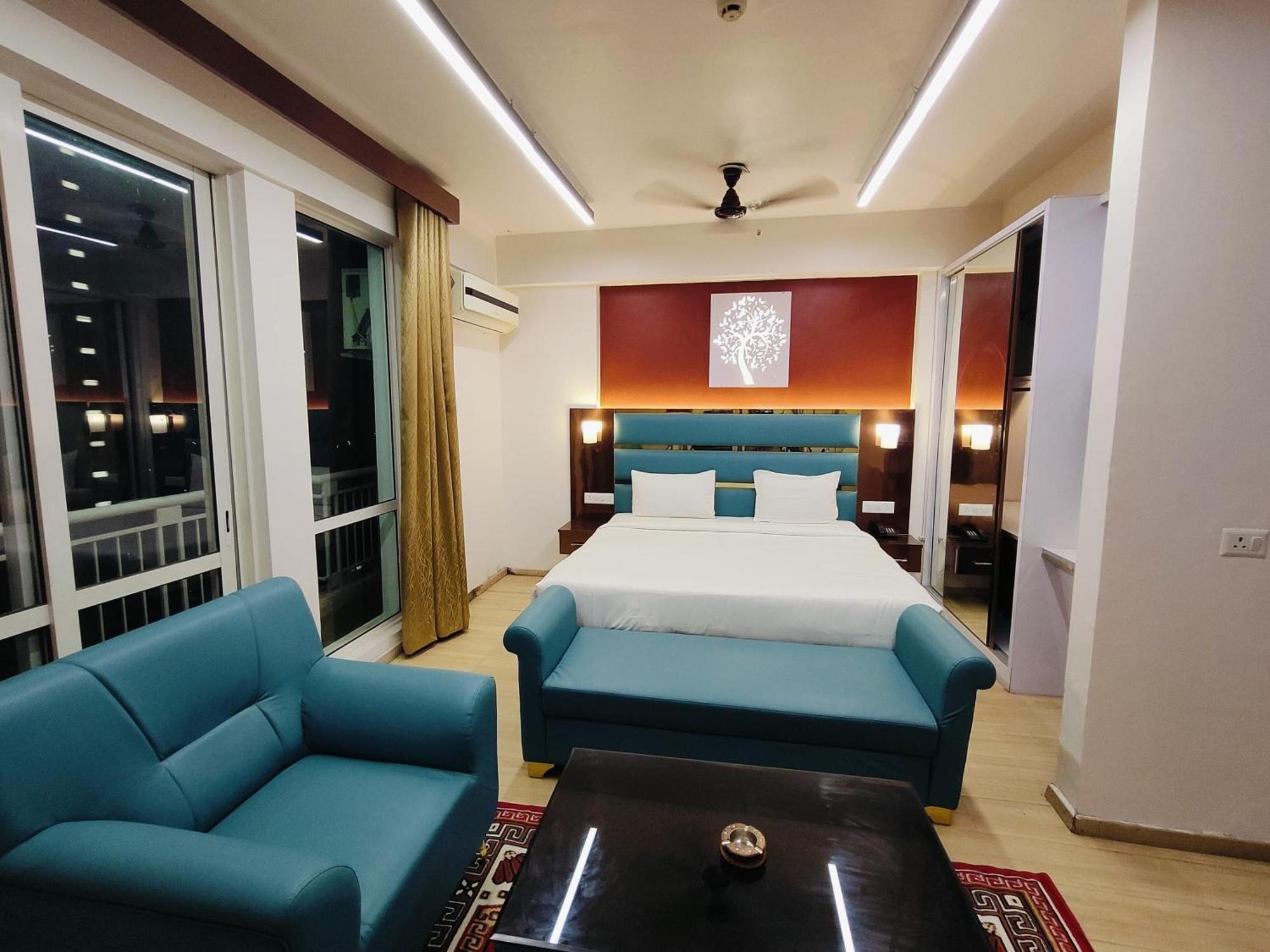 The Grace Residency - Gomtinagar, Lucknow Aparthotel Eksteriør bilde
