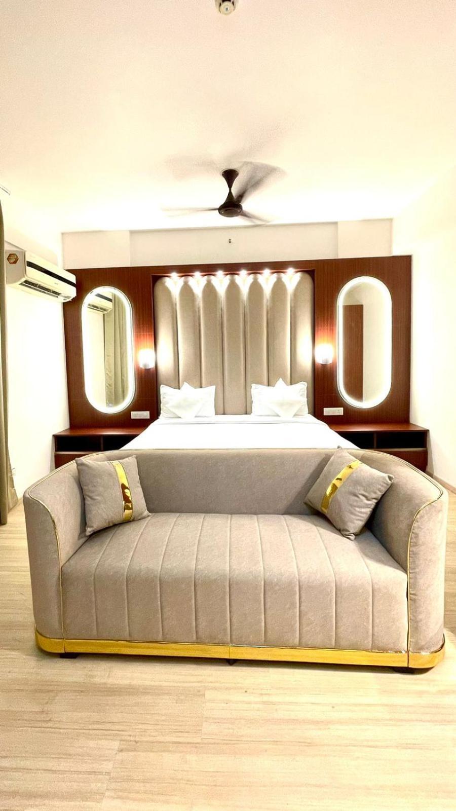 The Grace Residency - Gomtinagar, Lucknow Aparthotel Eksteriør bilde