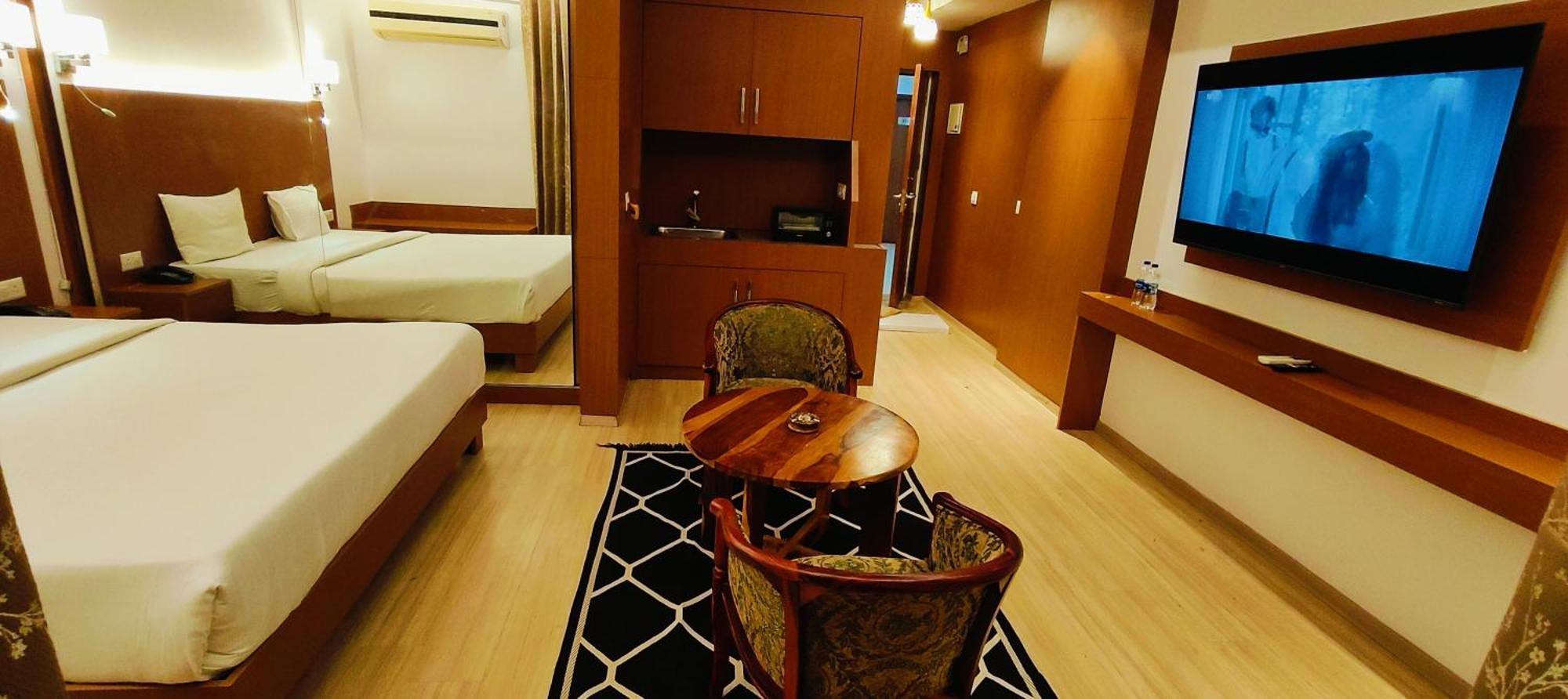 The Grace Residency - Gomtinagar, Lucknow Aparthotel Eksteriør bilde
