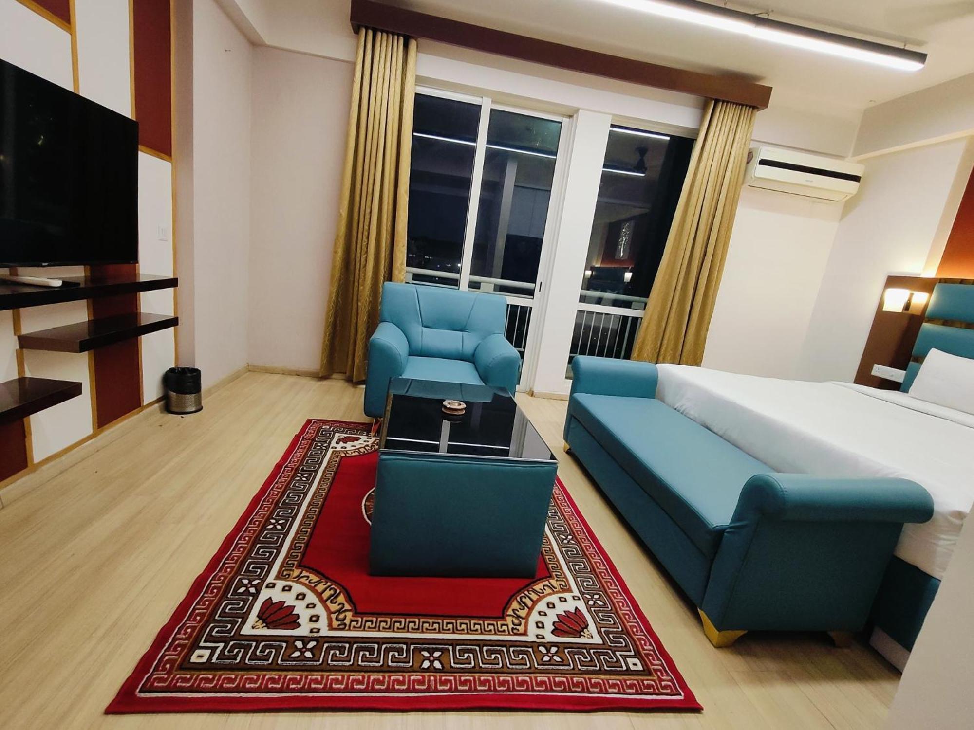 The Grace Residency - Gomtinagar, Lucknow Aparthotel Eksteriør bilde